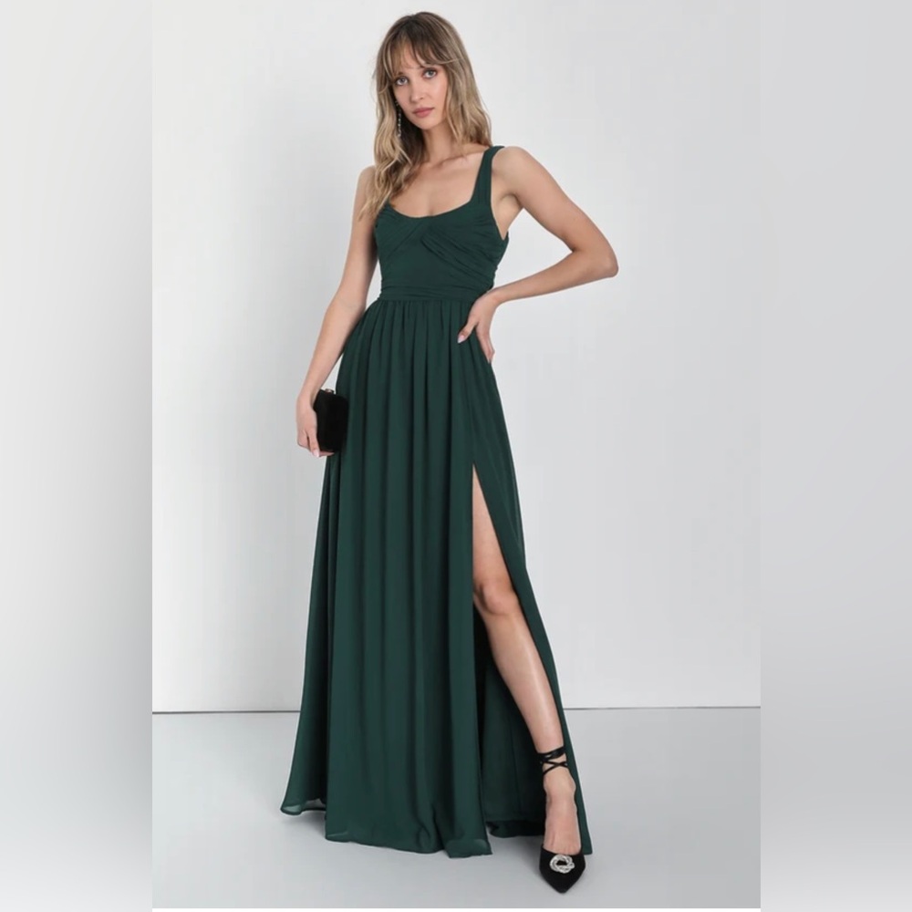 NWT - Emerald Green Pleated Maxi Dress